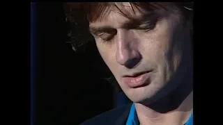 Mike Oldfield – Maya Gold 1992 Tubular Bells II – Concierto en Edinburgh Castle – Escocia