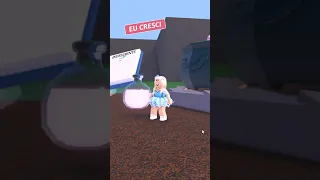 Mãe Pai Eu Cresci - TREND Meme no Wacky Wizards Roblox #shorts