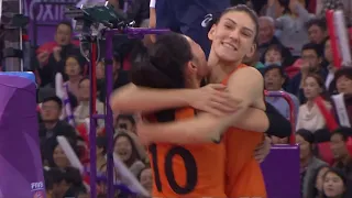 Tijana Boskovic | Love these 2 players | 2019.12.08 FIVB CWC | IVC vs ECZ (9-4)