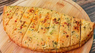 No Yeast Garlic Bread Recipe in Lock-Down | Eggless & Without Oven | Snack Recipe | Toasted