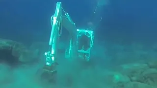 underwater excavator