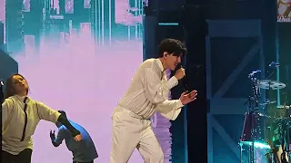 Dimash Qudaibergen - Fly Away - Stranger Yerevan solo concert 04/29/2023 [FANCAM]