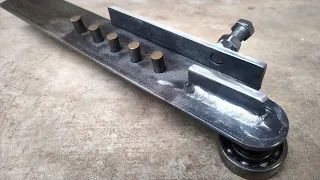 Craftsmen must know how to make this amazing iron bending tool!