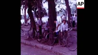 SYND 28-5-72 CIVILIANS IN HANOI PREPARE FOR ANOTHER AMERICAN AIR RAID