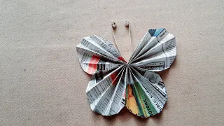 Waste news paper butterfly / Easy paper craft ideas / waste material craft / newspapers butterfly