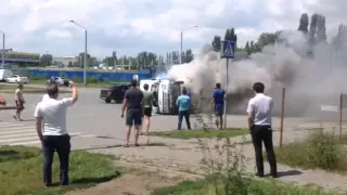 В Левенцовке после столкновения с "Ладой" загорелась "ГАЗель"