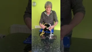 Deans box magic trick magically loop 2 pieces of rope and a metal ring in an unusual way