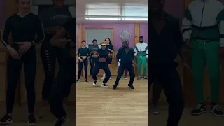 Bello falcao - Dibango Dibanga (Video Danse) Loicreyeltv