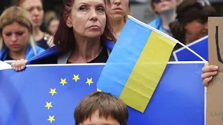 Саммит Евросоюза дал Украине и Молдавии статус стран-кандидатов
