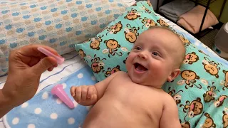 The Cutest Baby Gets Full Body Infant Massage