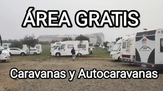 Llerena Extremadura.Feria de la Matanza. Los Foodies.Área con luz gratis Caravanas y Autocaravanas.