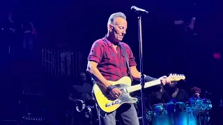 BRUCE SPRINGSTEEN and The E STREET BAND “Darkness on the Edge of Town” Live in Phoenix AZ 2024/03/19