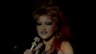 Cyndi Lauper  - "Time After Time", - Live.