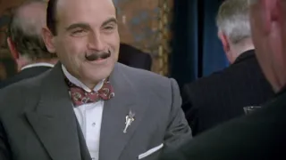 Agatha Christie's Poirot S01E04 24 feketerigó