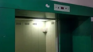 Лифт КМЗ грузопассажирский 0.71 м/с 500 кг в 7 этажке
