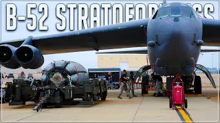 US Military Unveils Game-Changing Weapon for B-52 Stratofortress