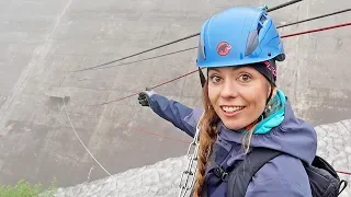 Klettersteig am Staudamm (107 m): Trotz Höhenangst gemeistert