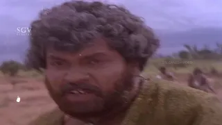 Sudheer and Gang Brutally Attacks Tiger Prabhakar | Chellida Raktha Kannada Movie Scene