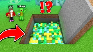 WHAT JJ And Mikey FIND inside TUNNEL in BIGGEST DEEP under HOUSE in Minecraft Maizen
