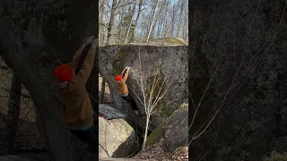 Time Will Tell V5 /// McKenzie Pond Bouldering, Adirondacks NY