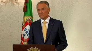 Portugal's president backs government