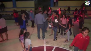 Baile con el grupo La Diferencia Musical en Santa Lucía Teotepec
