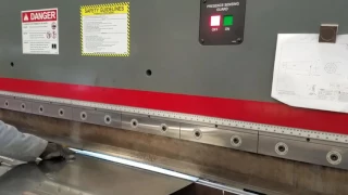 Cincinnati 90 ton Proform pressbrake