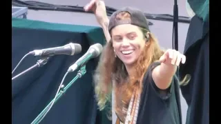 Tash Sultana - Jungle (Live at Red Rocks, 6/10/2018)