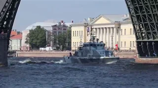 Репетиция парада в честь дня ВМФ 2019 в Санкт-Петербурге