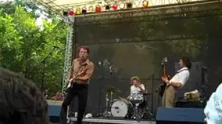 Dawes- When My Time Comes (Lollapalooza 2010)