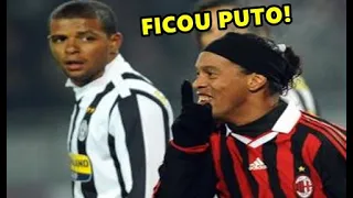 The day that Ronaldinho Gaúcho Made Felipe Melo feel Ashamed!