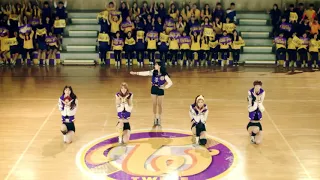 TWICE Cheer Up BasketBall court