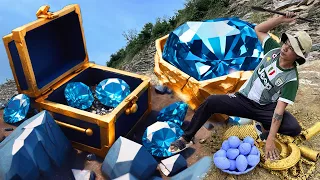 I Discover rare $ 50,000K amethyst while digging at a Poor mine!