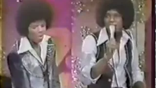 The Jackson 5 - Killing Me Softly (@ The Cosby Show 1974)