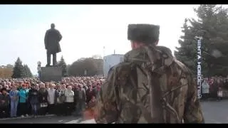 30 09 2014 Первомайск, террорист обьяснил почему он воюет за спинами людей