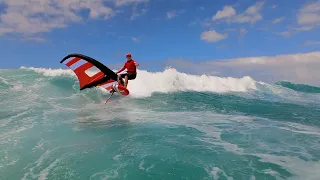 Some end of winter swell action at Ka'a Foil Park