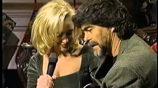 Randy Owen and Mindy McCready sing "Feels So Right"