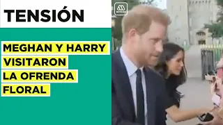 Las tensiones en la familia real: Meghan y Harry visitan la ofrenda floral a Isabel II