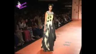 Neha Dhupia storms the ramp for ''Save The Tiger'' at Lakme Fashion Week Summer - Resort 2013