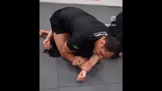 SNEAK ARMBAR FROM SIDE CONTROL - JIU-JITSU IN THE UFC