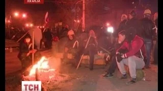 У Луганську повісили і спалил опудало Тимошенко