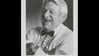 Jerry Clower - The dog and the bear