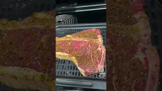 T-Bone steak cooked in airfryer