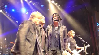 Rick Springfield performs Jessie's Girl with Nelson Brothers & Tom Keifer