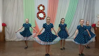 Танец "Девчата" исполняет танцевальный коллектив "ВРЕМЯ DANCE"