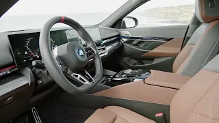 BMW i5 M60 xDrive Interior Design in Frozen Pure Grey