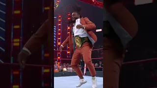 Reginald makes his entrance on Raw #Shorts