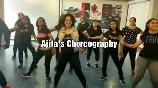 Yaad piya ki aane lagi song | Zumba workout | Dance and Fitness Choreo by Zin Ajita | Zumba Choreo