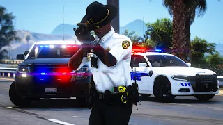 Gang Members Attack Officers In GTA 5 RP | Diverse Roleplay DVRP
