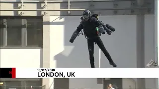 Un homme-volant à Londres